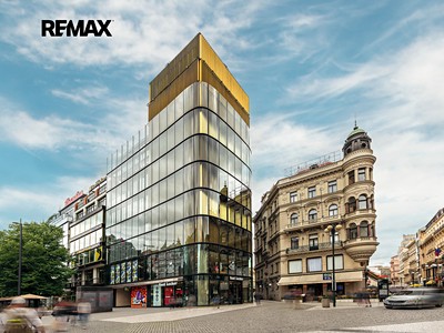Pronájem kanceláře 353 m²