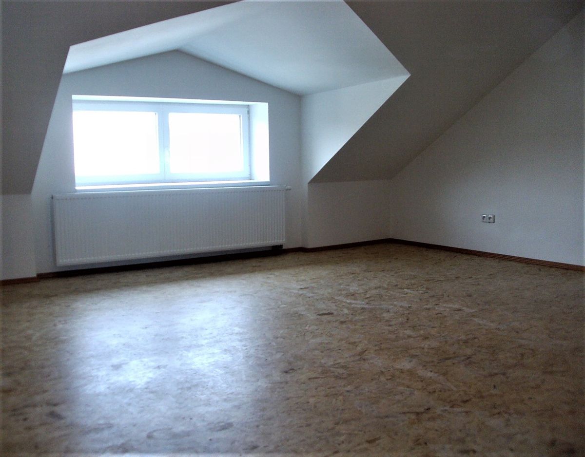 Pronájem bytu 1+kk 40 m²