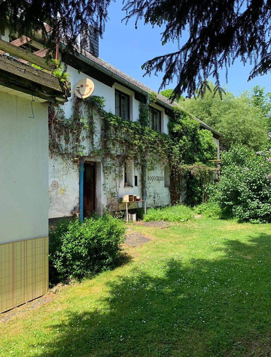 Prodej rodinného domu 200 m², pozemek 600 m² – fotografie 3