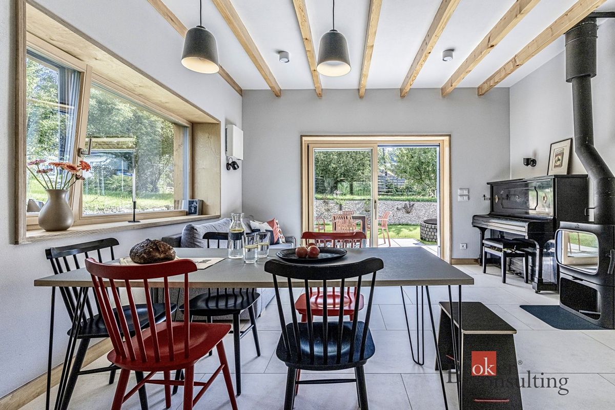 Prodej rodinného domu 123 m², pozemek 800 m² – fotografie 4