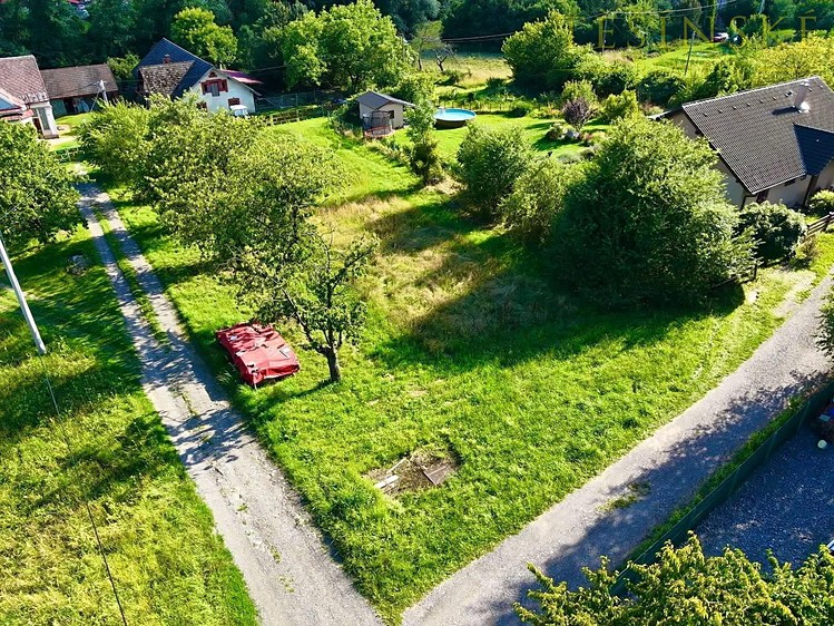 Prodej pozemku, 1 246 m² (2 z 11)