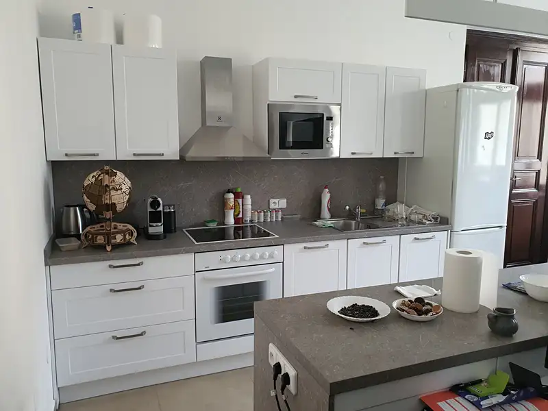 Pronájem bytu 2+kk 65 m², Praha – náhled fotky 2