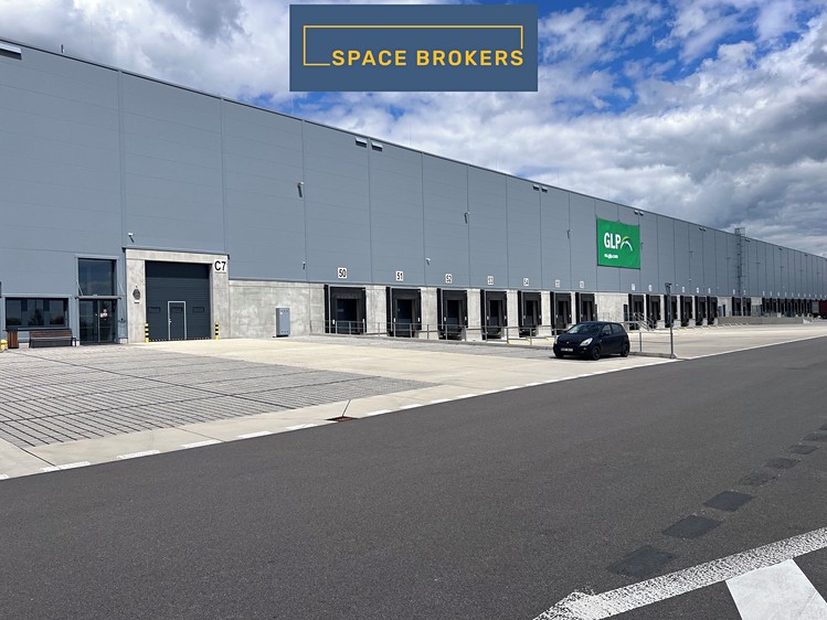 Gewerbefläche zur Miete, 4.392 m² (1 von 7)