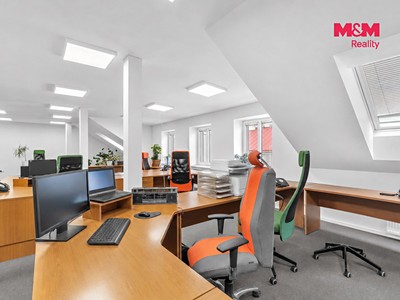 Gewerbefläche zur Miete, 174 m² (2 von 10)