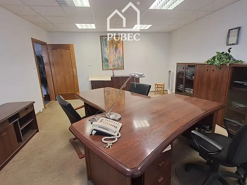 Pronájem kanceláře 89 m², Rokycany – náhled fotky 1