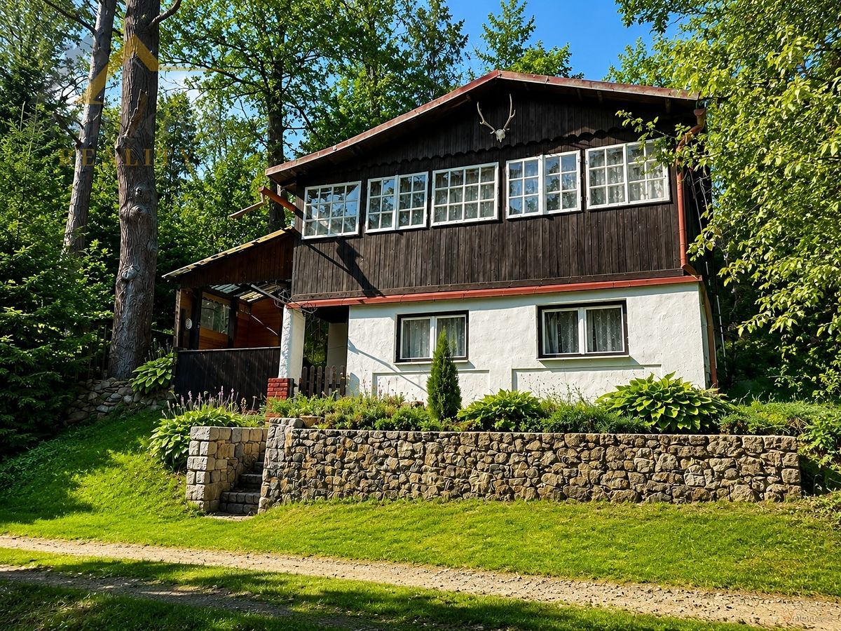 Prodej chaty 32 m², pozemek 30 m²