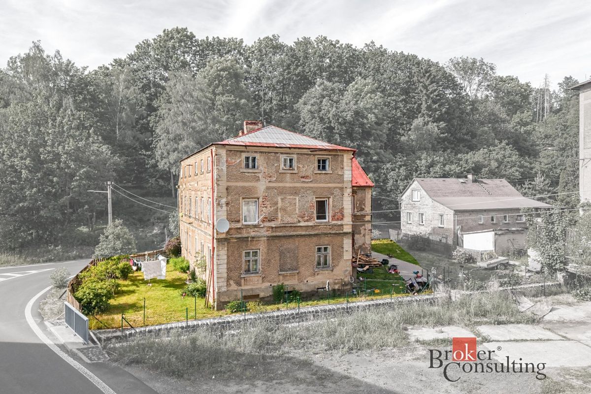 Prodej činžovního domu 298 m²
