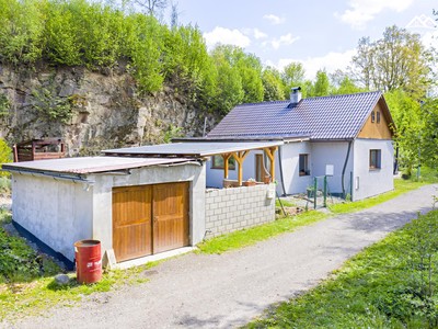 Prodej  rodinného domu 88 m², pozemek 917 m²