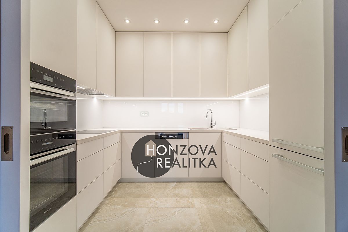 Pronájem bytu 3+1 105 m²