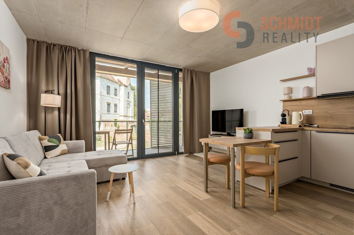 Pronájem bytu 2+kk 56 m²