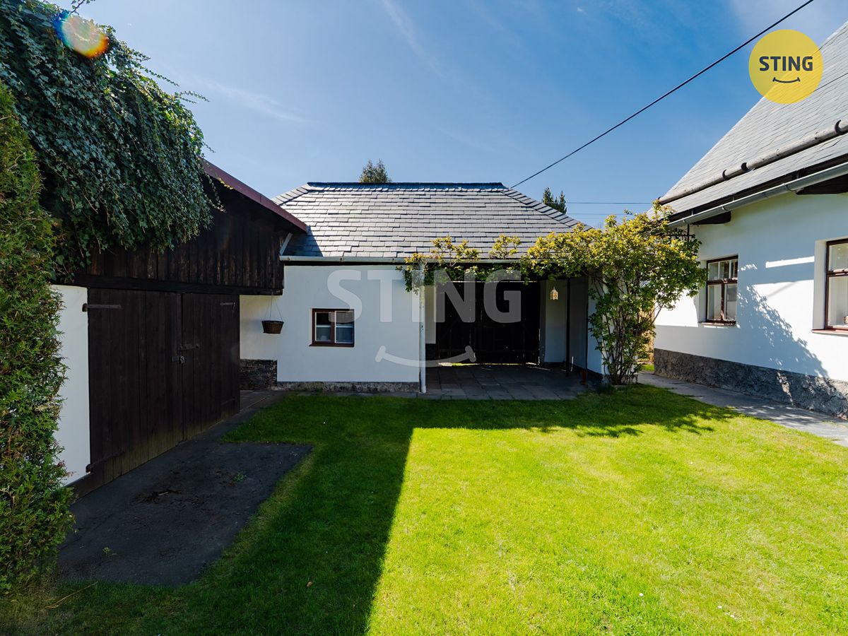Prodej chalupy 260 m², pozemek 669 m² – fotografie 2