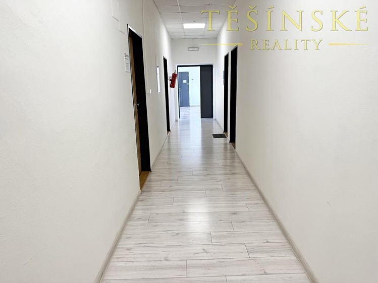 Pronájem komerčního prostoru, 11 m² (3 z 4)