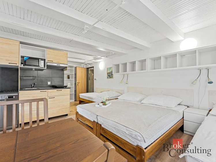 Комерційне приміщення на продаж, 390 м² (9 з 28)