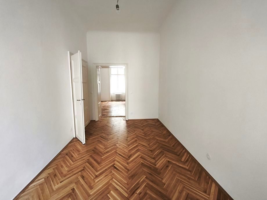 Pronájem bytu 3+1 105 m² – fotografie 5
