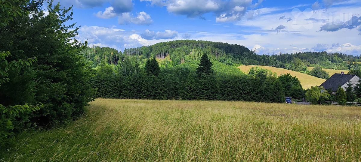 Prodej stavebního pozemku 1437 m²