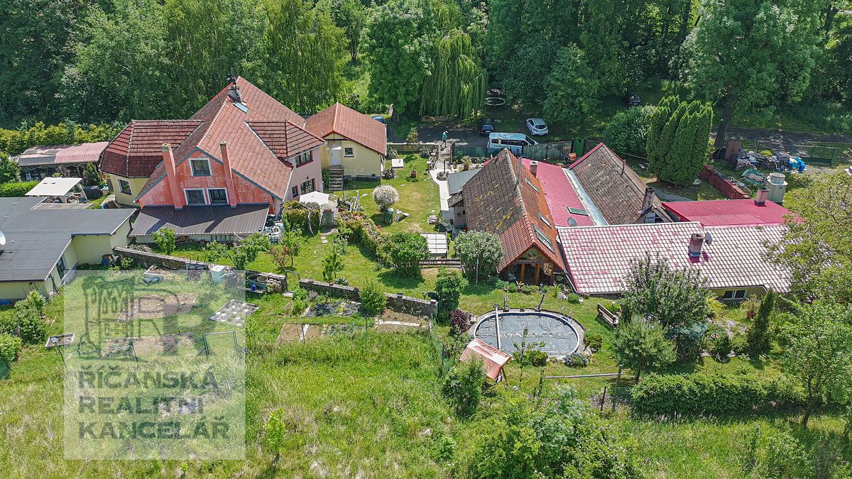 Prodej zemědělské usedlosti 425 m², pozemek 879 m² – fotografie 2