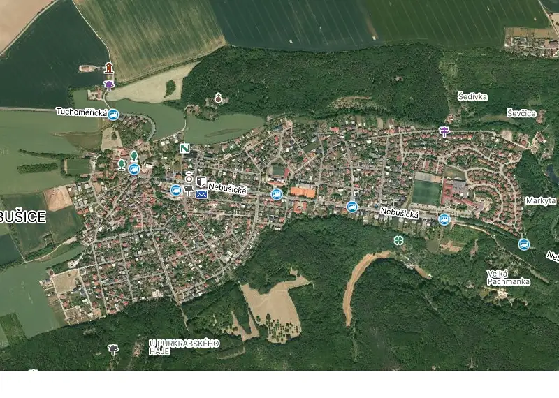 Prodej stavebního pozemku 2900 m², Praha – náhled fotky 1