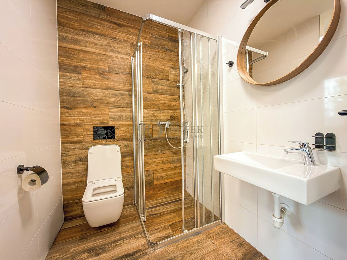 Prodej rodinného domu 95 m², pozemek 196 m² – fotografie 5