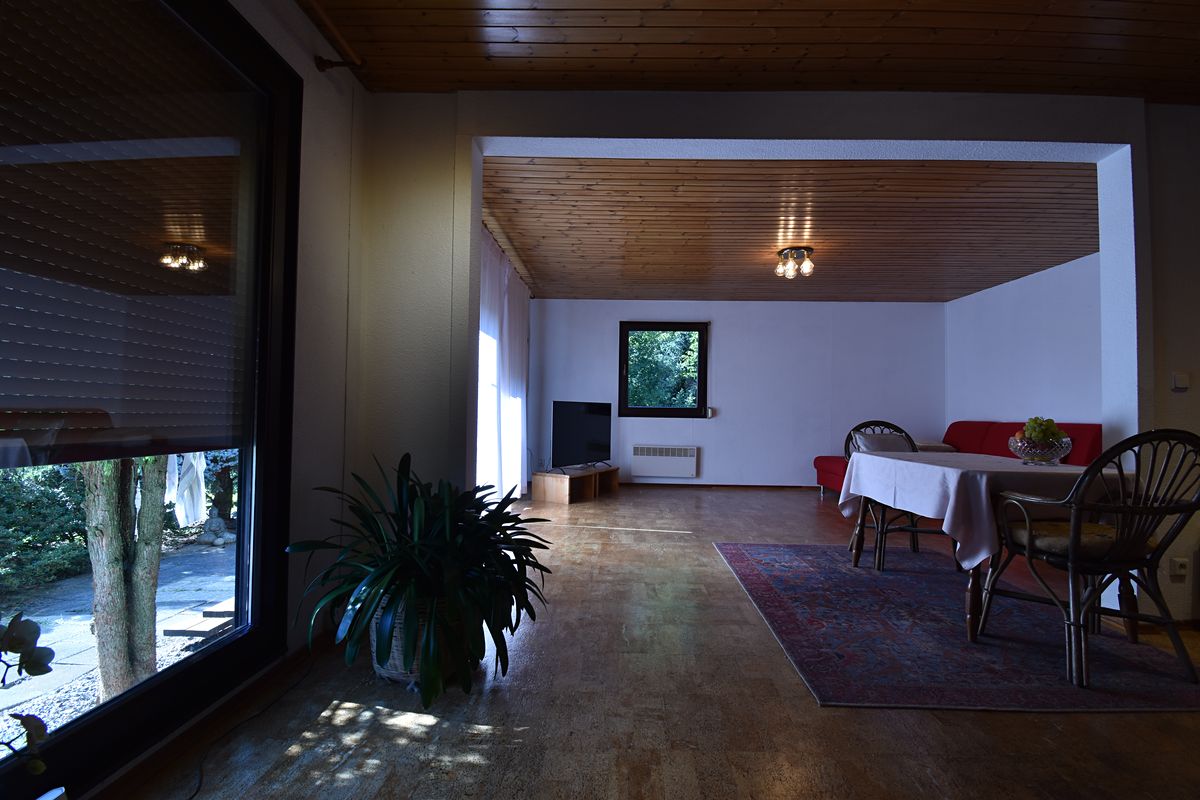 Prodej rodinného domu 150 m², pozemek 1372 m² – fotografie 4