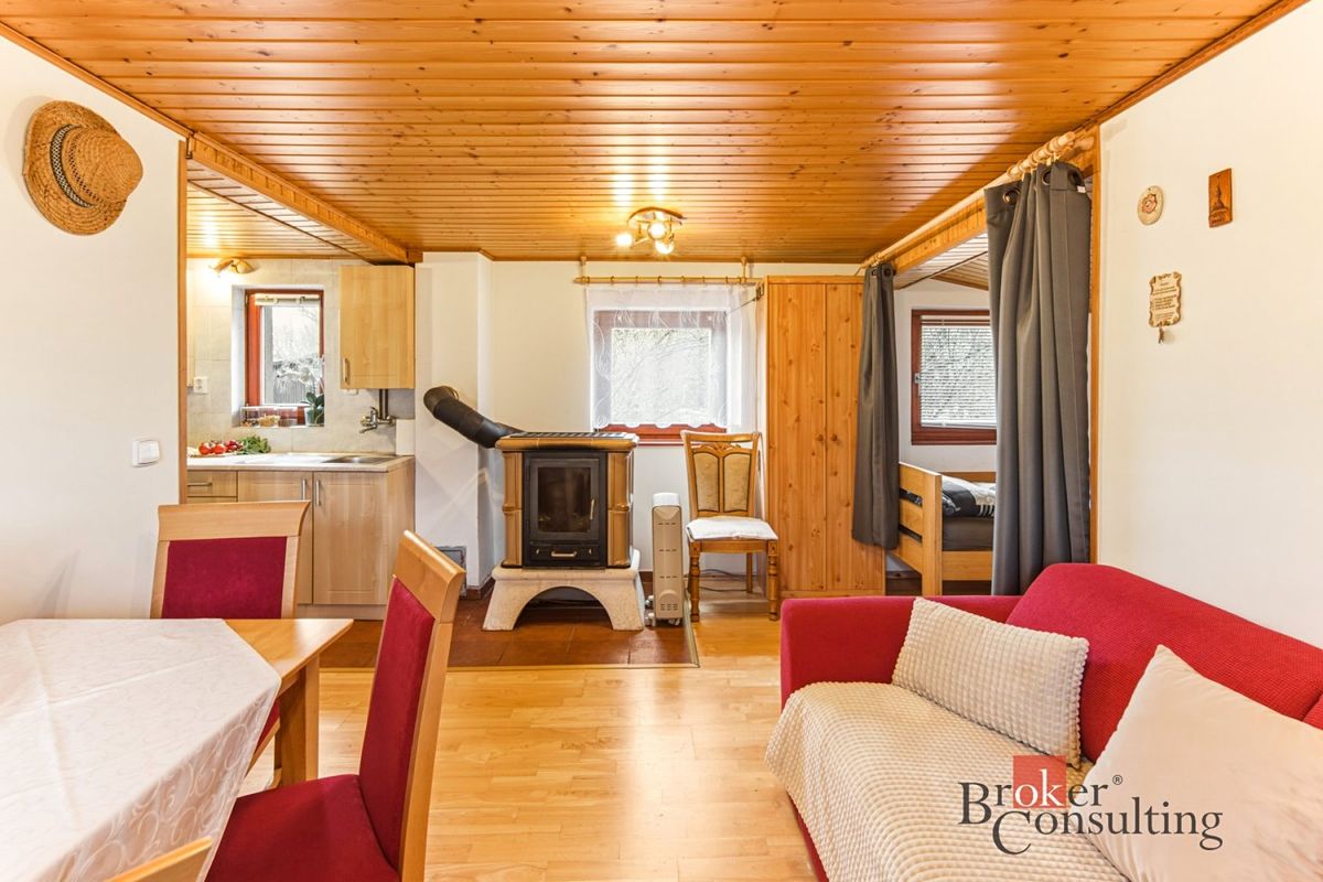 Prodej chaty 31 m², pozemek 53 m² – fotografie 5