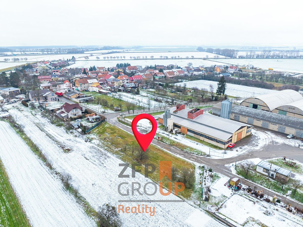 Prodej stavebního pozemku 498 m² – fotografie 3