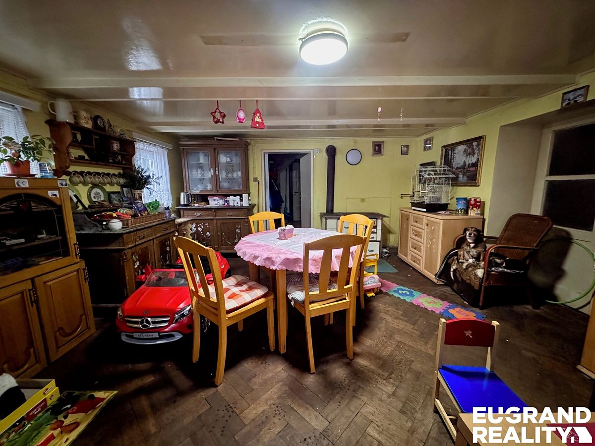 Prodej rodinného domu 145 m², pozemek 342 m² – fotografie 5