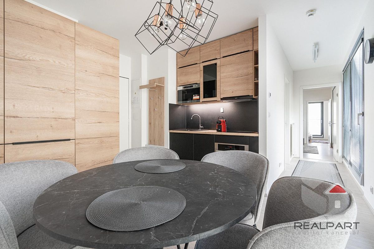 Pronájem bytu 2+1 44 m²