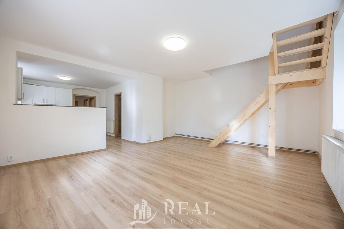 Prodej rodinného domu 85 m², pozemek 483 m²