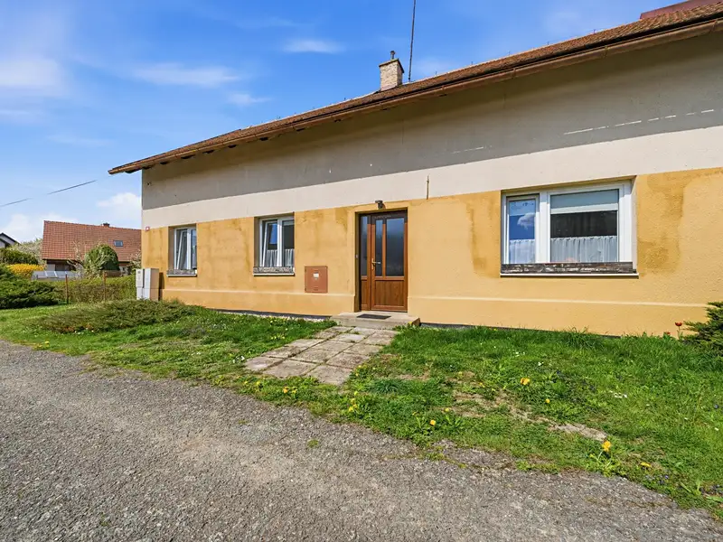 Prodej rodinného domu 128 m², pozemek 344 m², Holice – náhled fotky 3