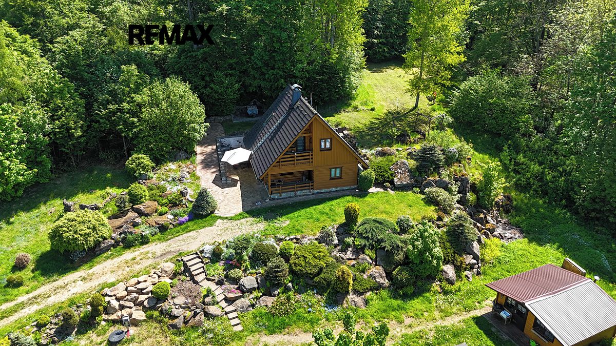 Prodej rodinného domu 99 m², pozemek 72 m² – fotografie 4
