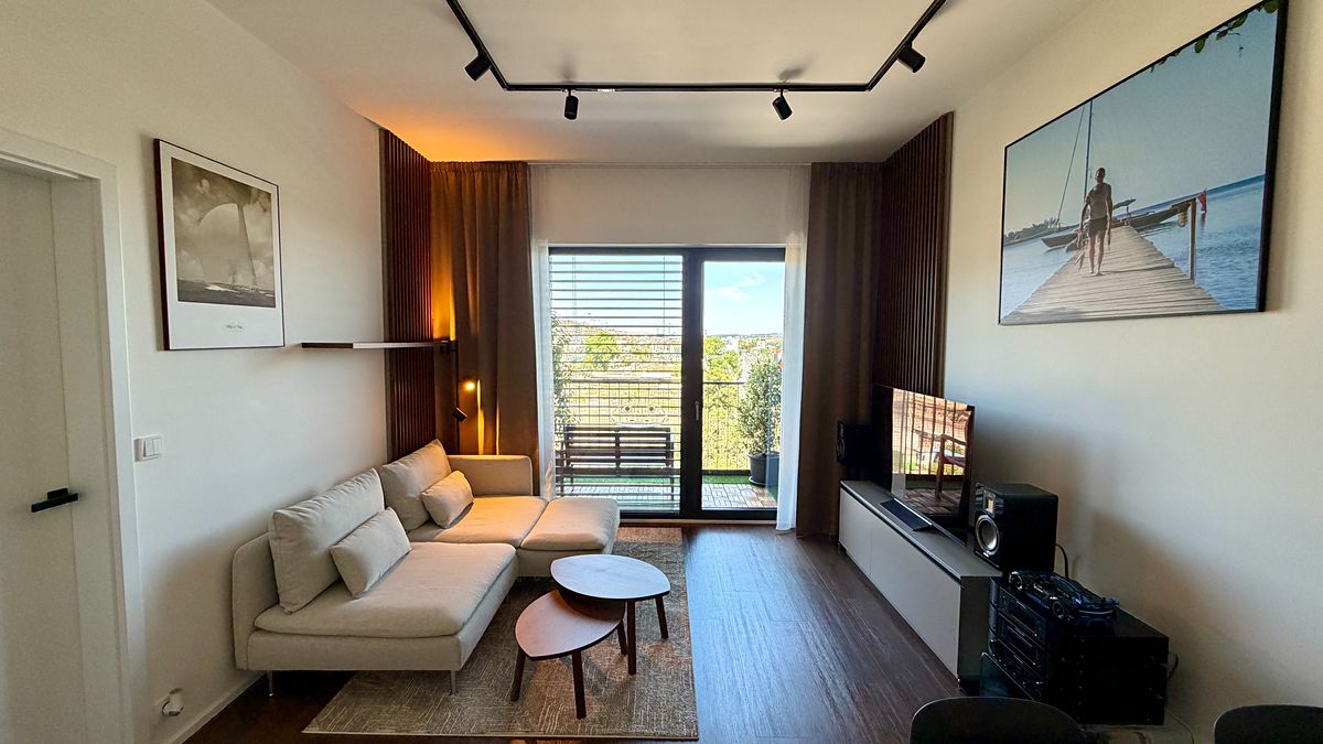 Pronájem bytu 2+kk 48 m² – fotografie 3