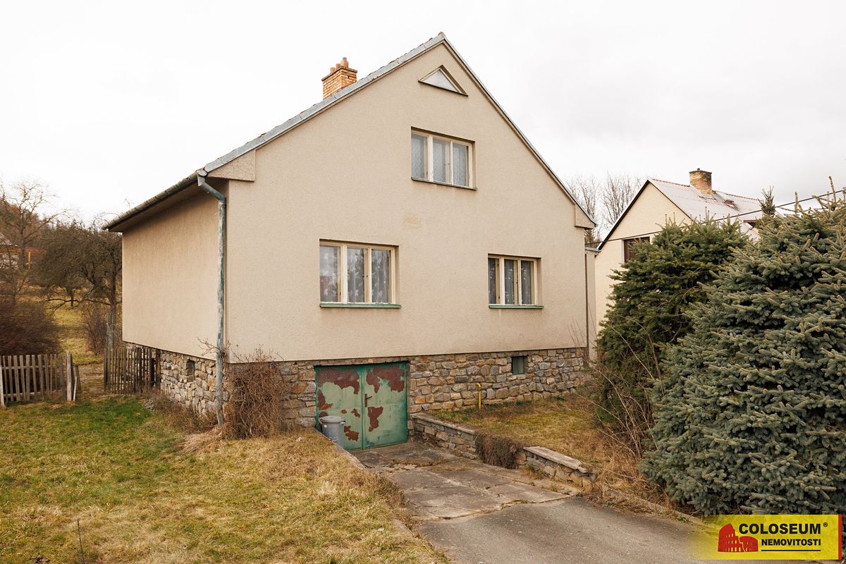 Prodej rodinného domu 110 m², pozemek 1145 m² – fotografie 2