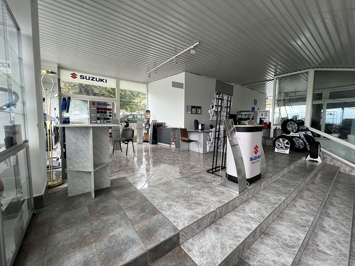 Pronájem komerční nemovitosti 700 m² – fotografie 3