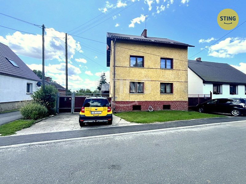 Prodej rodinného domu 160 m², pozemek 1084 m² – fotografie 4