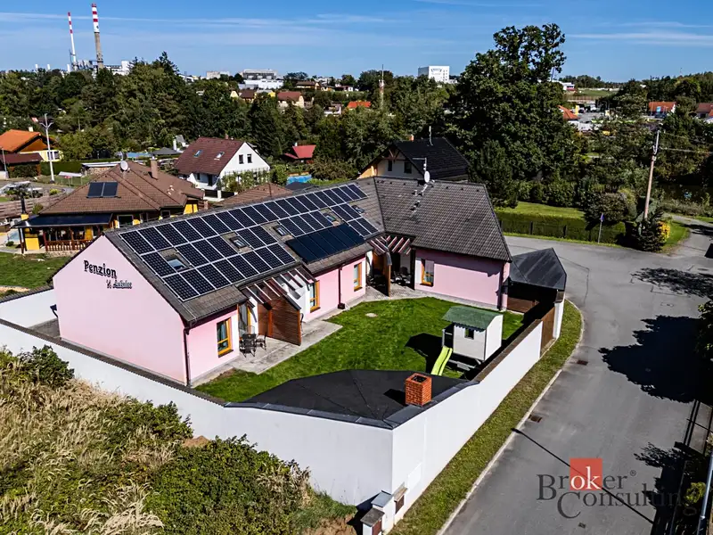 Prodej ubytovacího zařízení 400 m², Planá nad Lužnicí – náhled fotky 1