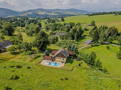 Haus zum Kauf, 140 m² (2 von 34)