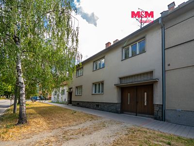 Prodej rodinného domu 198 m², pozemek 673 m²
