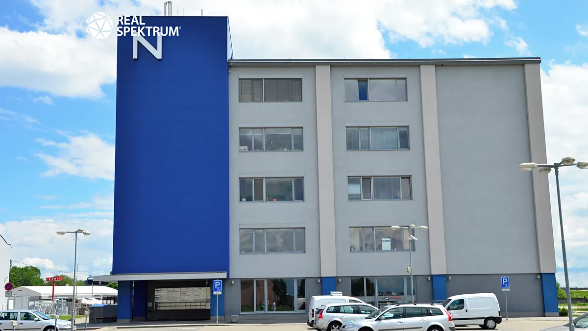 Pronájem kanceláře 85 m²