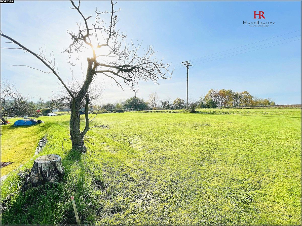Prodej stavebního pozemku 1187 m² – fotografie 3