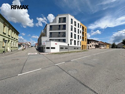 Pronájem bytu 2+kk 43 m²