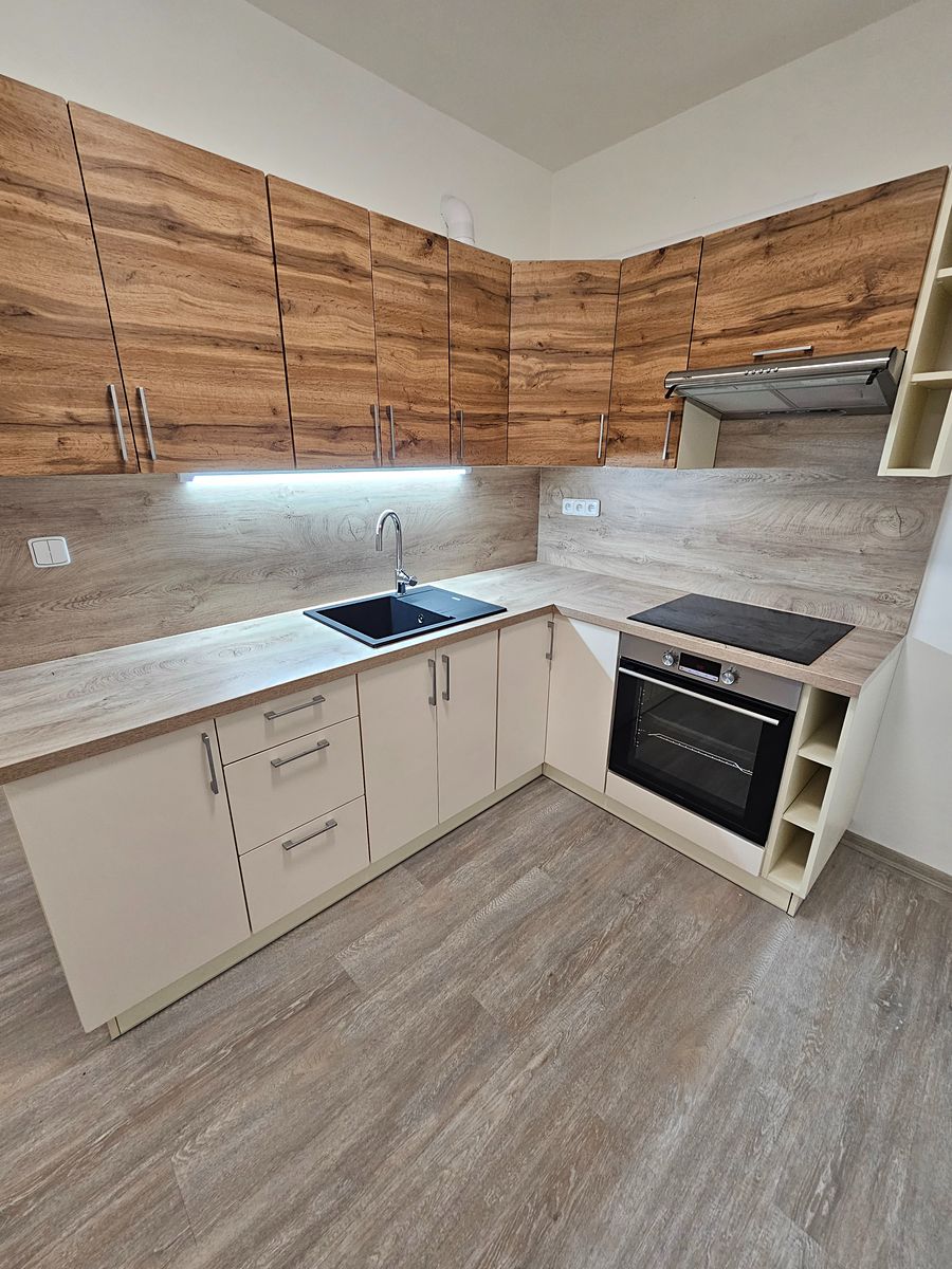 Pronájem bytu 2+kk 56 m²
