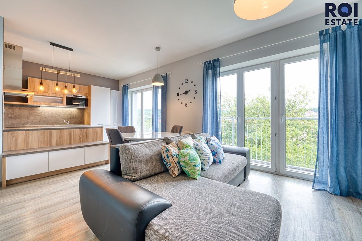 Pronájem bytu 2+kk 64 m²