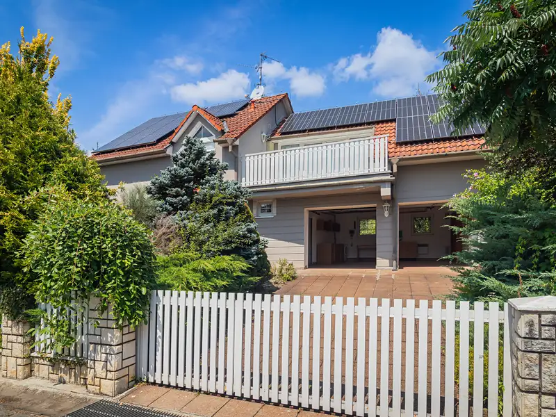 Prodej rodinného domu 185 m², pozemek 1475 m², Olomouc – náhled fotky 2