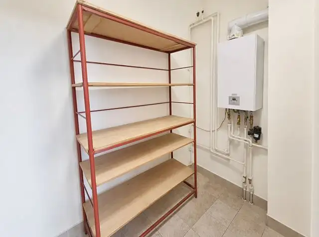Pronájem obchodního prostoru 20 m², Hodonín – náhled fotky 3