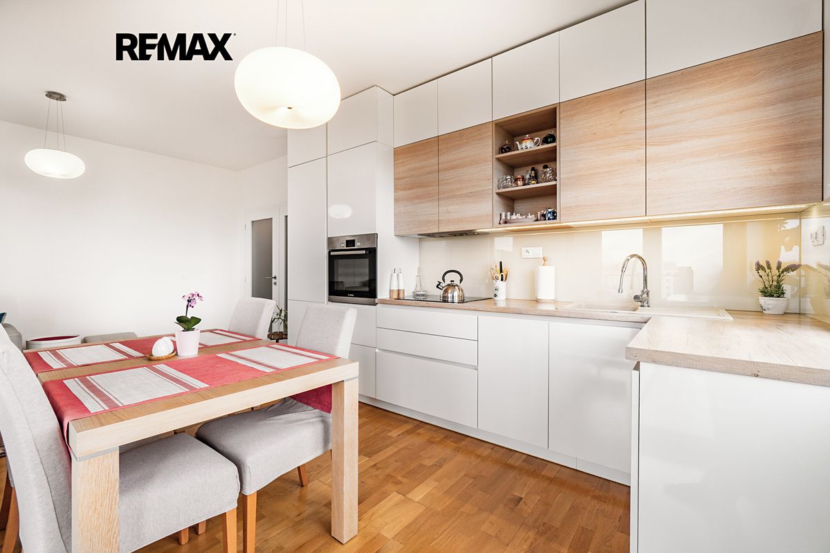 Prodej bytu 1+kk 45 m² – fotografie 2