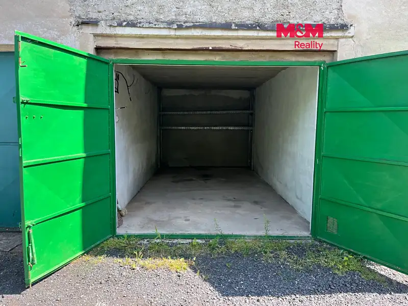 Prodej garáže 18 m², Louny – náhled fotky 1