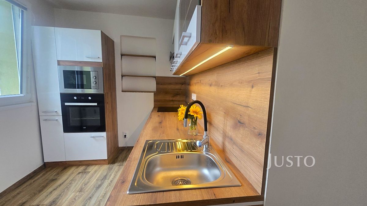 Pronájem bytu 2+1 54 m²