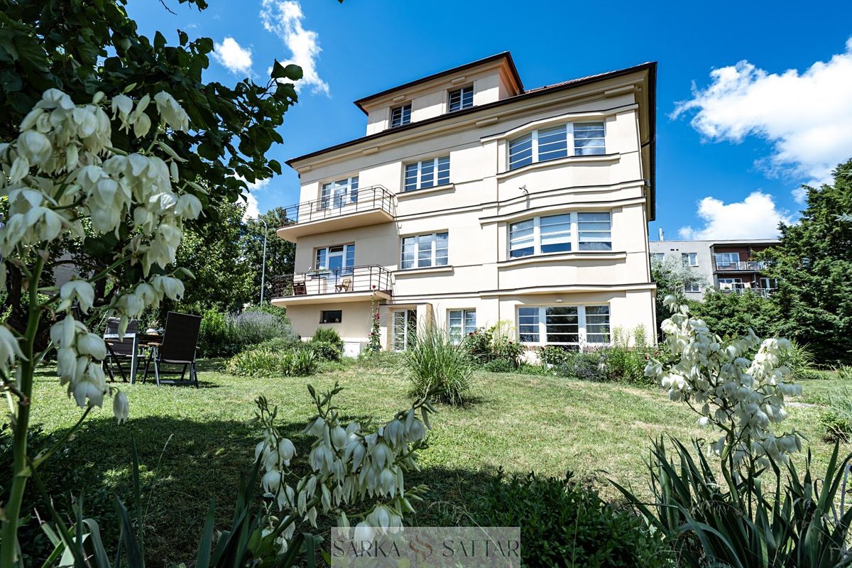 Pronájem bytu 4+kk 155 m²