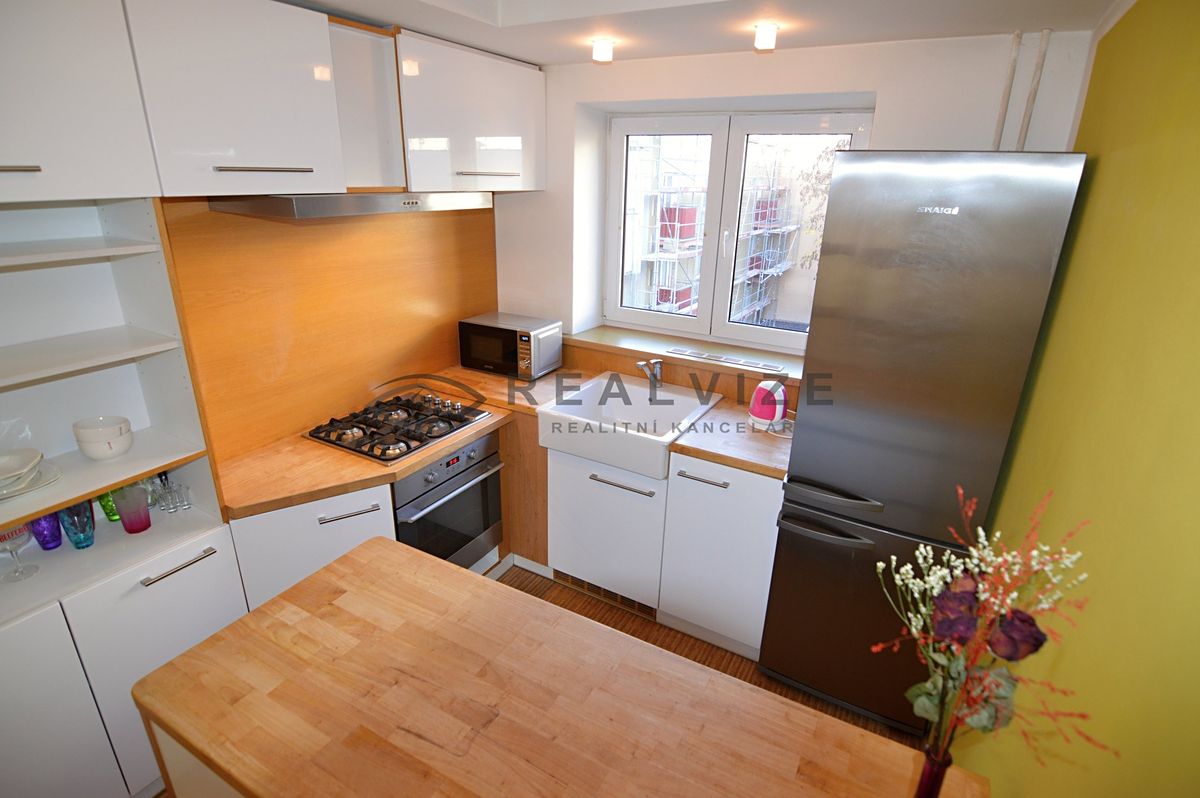 Pronájem bytu 2+1 62 m²