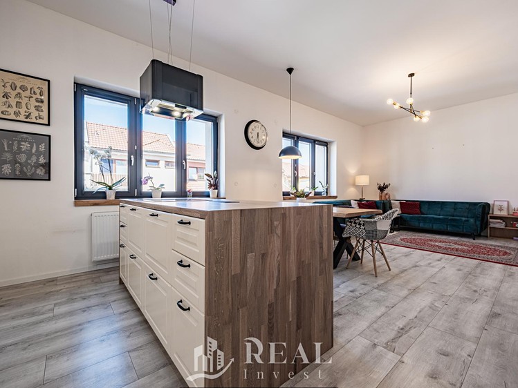 Prodej domu, 240 m² (20 z 43)